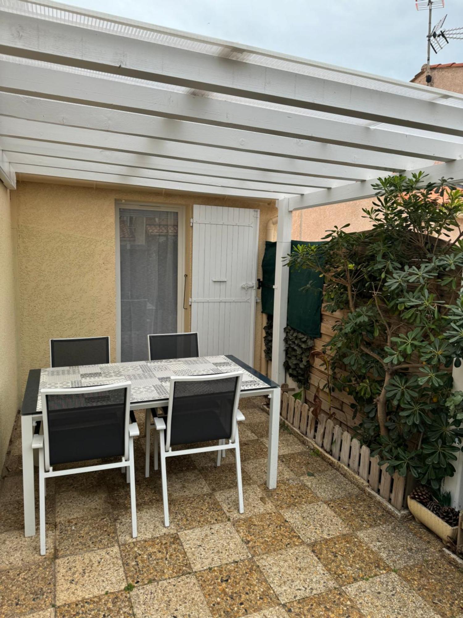 Maison Tout Confort, Bord De Mer Avec Parking Prive 그륏상 외부 사진